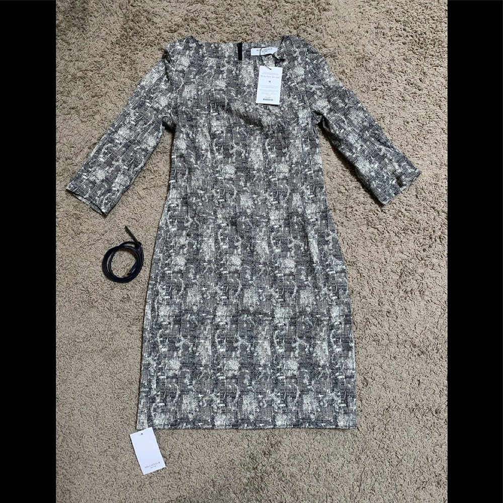 MM LaFleur Etsukp Dress Crackle size 4 with pockets and belt!